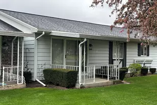 5646 Leisure S Dr SE, Grand Rapids, MI 49548 - Photo 1