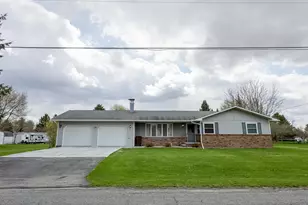 330 Johnson St, Edmore, MI 48829 - Photo 1
