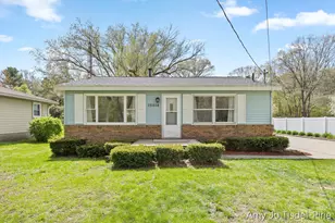 15514 Mercury Dr, Grand Haven, MI 49417 - Photo 1