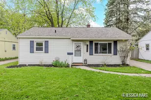 1335 Eastern Pl NE, Grand Rapids, MI 49505 - Photo 1