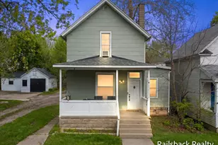 1302 Ford Ave NE, Grand Rapids, MI 49505 - Photo 1