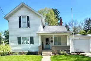 81 N Norwood St, Hillsdale, MI 49242 - Photo 1