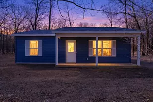 8992 Mackinaw Trail Dr, Howard City, MI 49329 - Photo 1