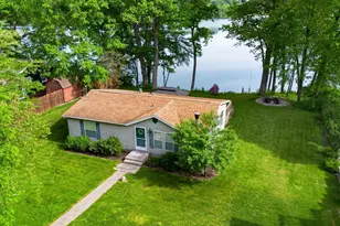 308 Lake Shore Dr, Cassopolis, MI 49031 - Photo 1