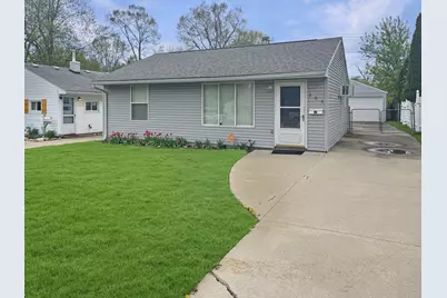 204 W Ypsilanti Avenue, Pontiac, MI 48340 - Photo 1