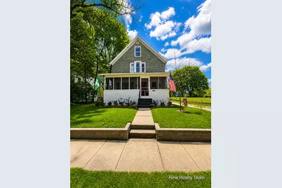 47 Frisbie Avenue, Battle Creek, MI 49037 - Photo 1
