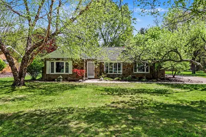 756 N Kalamazoo Avenue, Marshall, MI 49068 - Photo 1
