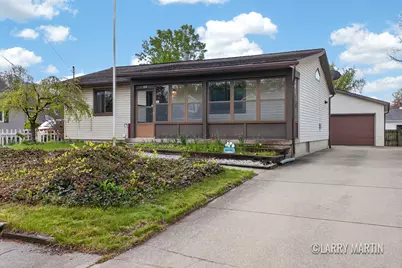 156 58th Street SE, Grand Rapids, MI 49548 - Photo 1
