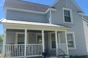 64 W 17th St, Holland, MI 49423 - Photo 1