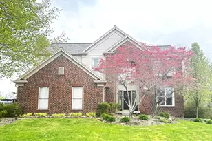 33 Fox Point Ct, Ada, MI 49301 - Photo 1