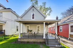 1526 Coit Ave NE, Grand Rapids, MI 49505 - Photo 1