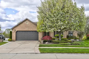 48311 American Elm Dr, Macomb, MI 48044 - Photo 1