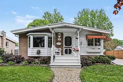 1116 N Magnolia Avenue, Lansing, MI 48912 - Photo 1