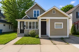 226 Ann St NE, Grand Rapids, MI 49505 - Photo 1