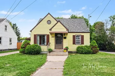 2821 Highgate Avenue SW, Wyoming, MI 49509 - Photo 1