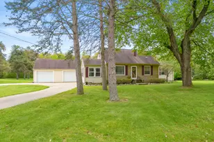 8586 E Main St, Galesburg, MI 49053 - Photo 1