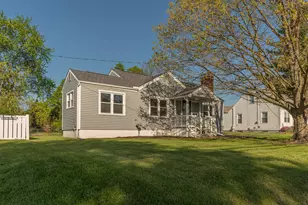 713 N Union St, Tecumseh, MI 49286 - Photo 1