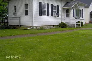 413 S Clay St, Sturgis, MI 49091 - Photo 1