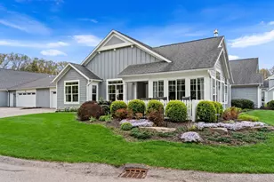 195 Janes View Dr, Holland, MI 49424 - Photo 1