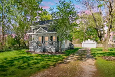 115 E Maple Street, Plainwell, MI 49080 - Photo 1