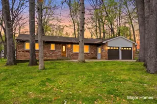 3907 Tioga Dr SW, Wyoming, MI 49519 - Photo 1