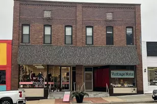 212 W Ludington Ave, Ludington, MI 49431 - Photo 1