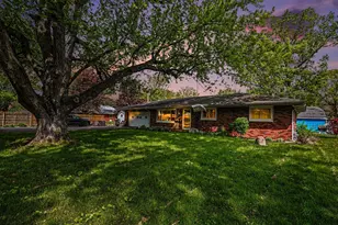 15052 N North Park Dr, Constantine, MI 49042 - Photo 1