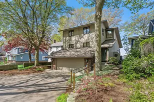 410 N Lakeshore Dr, Holland, MI 49424 - Photo 1