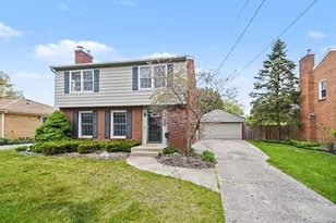 1915 Plymouth Terrace SE, Grand Rapids, MI 49506 - Photo 1