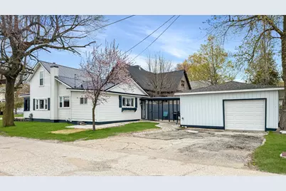 116 E Bremer Street, Cadillac, MI 49601 - Photo 1