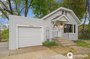 1619 7th St NW, Grand Rapids, MI 49504 - Photo 1