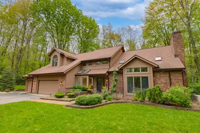 7170 Hawthorn Valley Avenue, Kalamazoo, MI 49009 - Photo 1