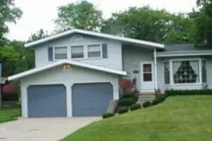 1529 Eastlawn Rd SE, Grand Rapids, MI 49506 - Photo 1