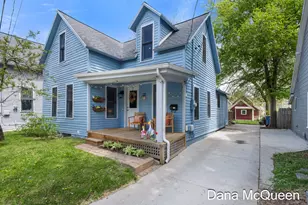 344 Calkins Ave SE, Grand Rapids, MI 49506 - Photo 1