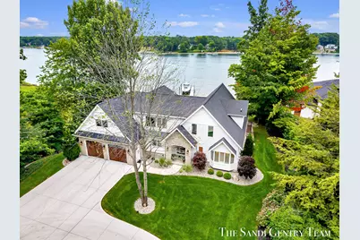 17870 W Spring Lake Road, Spring Lake, MI 49456 - Photo 1