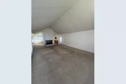 1322 Woodkrest Drive, Flint, MI 48532 - Photo 14
