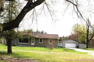 2465 E Arthur Rd, Rothbury, MI 49452 - Photo 1