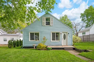 708 W Roe St, Buchanan, MI 49107 - Photo 1
