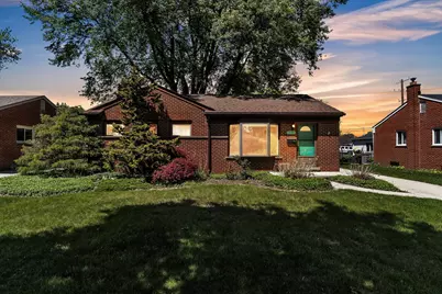 29138 Minton, Livonia, MI 48150 - Photo 1