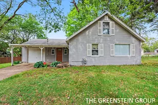 2541 Day Ave NW, Grand Rapids, MI 49544 - Photo 1