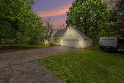 2813 Brookside Boulevard, Jackson, MI 49203 - Photo 1