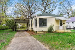 2153 Philo Ave, Muskegon, MI 49441 - Photo 1