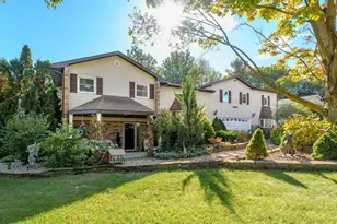 7702 N Gleneagle Dr, Kalamazoo, MI 49048 - Photo 1