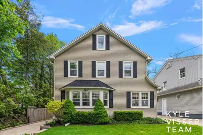 320 Gladstone Drive SE, East Grand Rapids, MI 49506 - Photo 1
