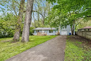 1585 Leeds Ave, Benton Harbor, MI 49022 - Photo 1
