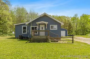 11612 Elm Ave, Howard City, MI 49329 - Photo 1