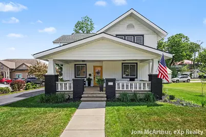 211 W Cass Street, Greenville, MI 48838 - Photo 1