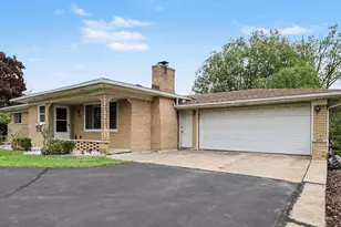 59126 Romeo Plank Rd, Ray, MI 48096 - Photo 1