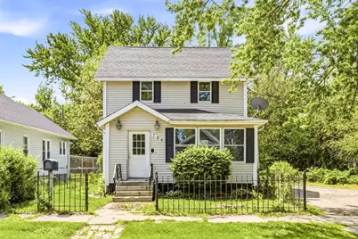 786 Buss Avenue, Benton Harbor, MI 49022 - Photo 1