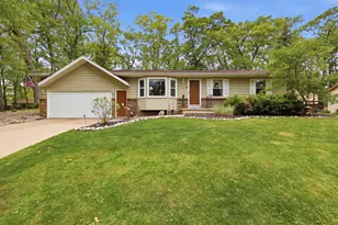 2433 Glen Valley Dr NW, Grand Rapids, MI 49544 - Photo 1